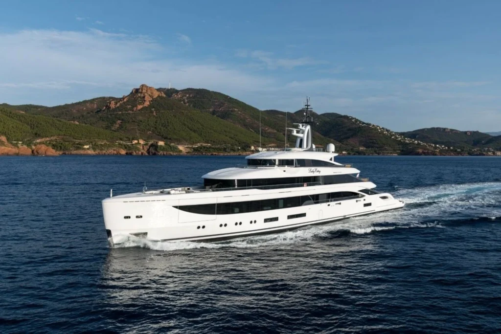Benetti Yacht