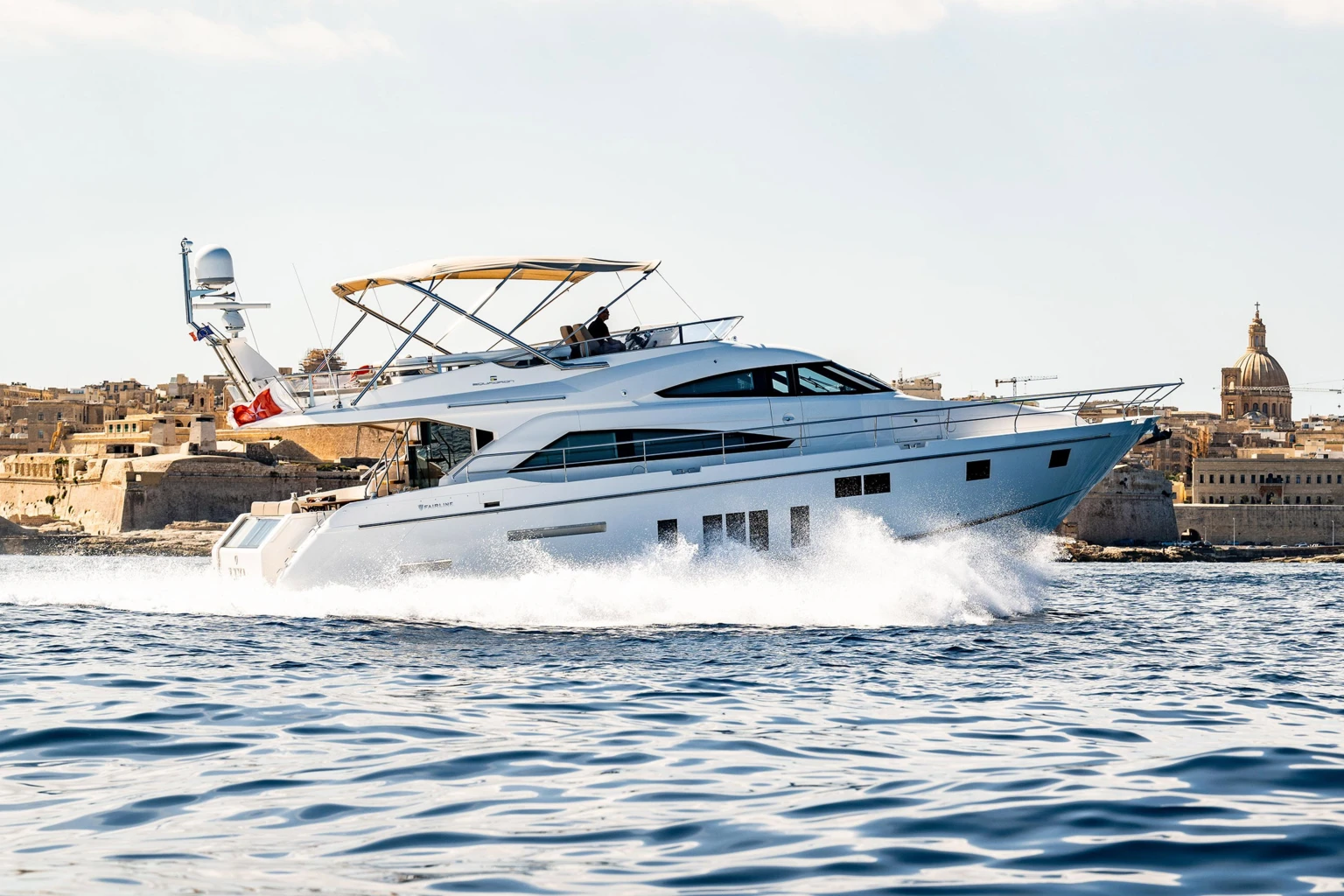 Fairline Yacht